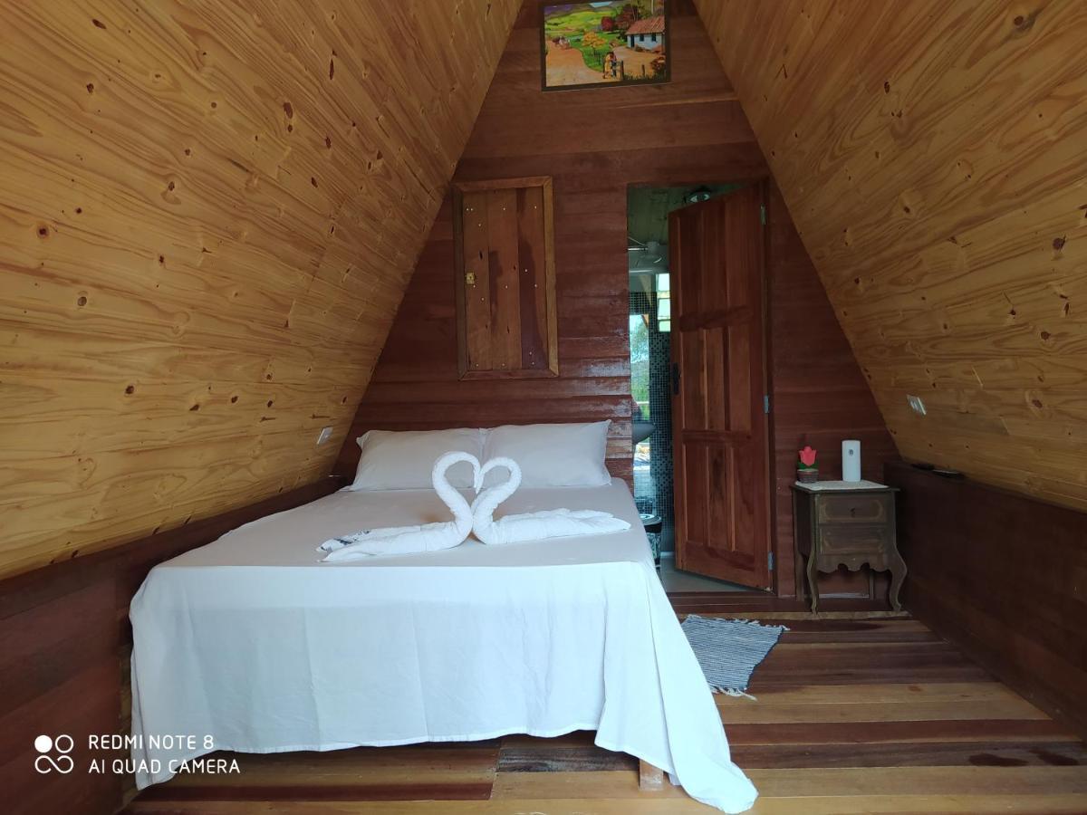Chales E Camping Do Robinho 1 Sao Tome das Letras Luaran gambar