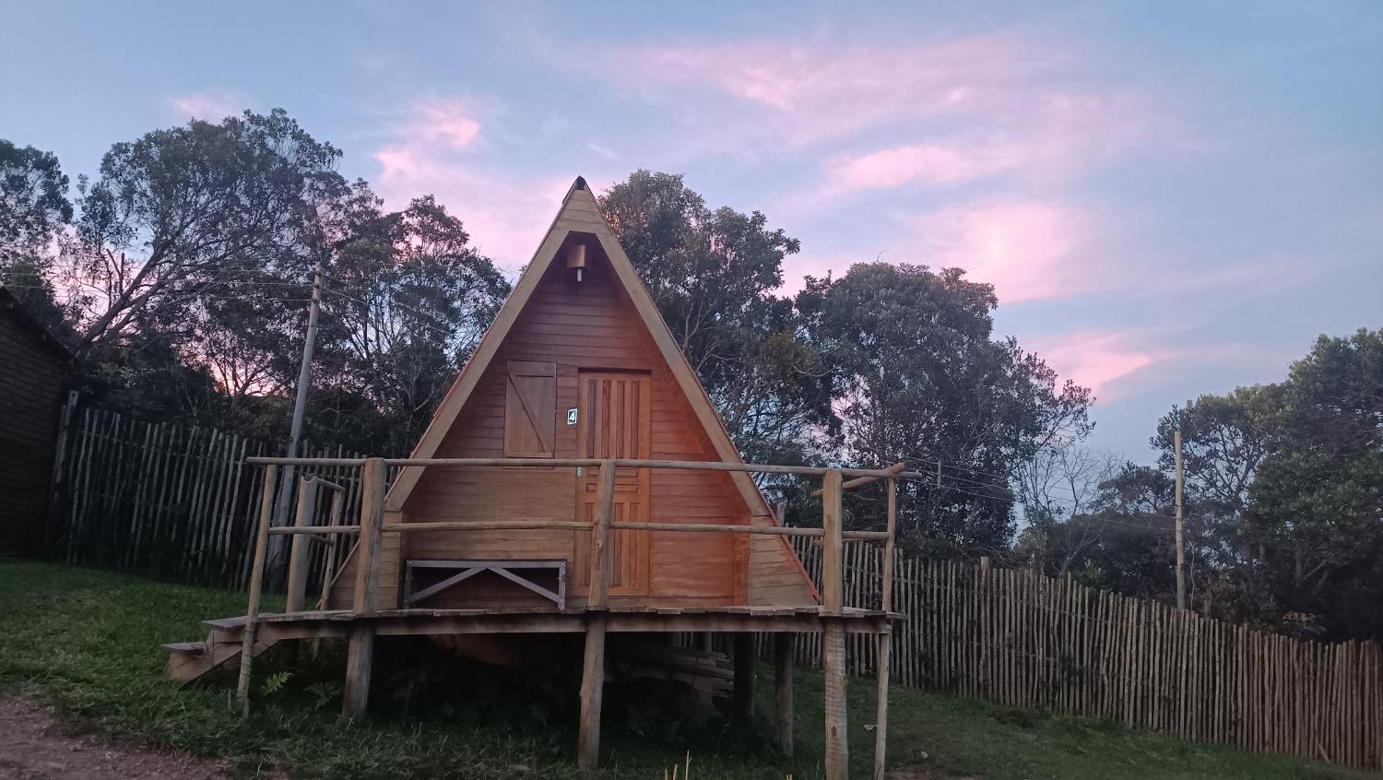 Chales E Camping Do Robinho 1 Sao Tome das Letras Luaran gambar